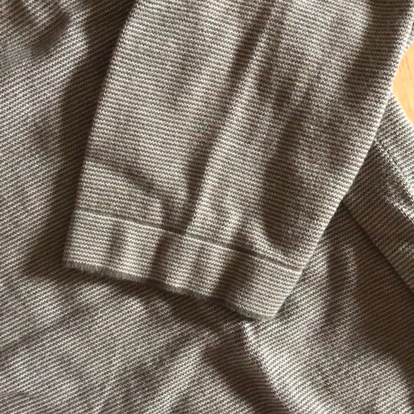 Eddie Bauer 100% Wool Striped V-neck Tee - Picture 4 of 8